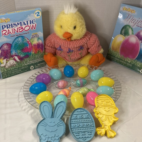 Easter Duck Plush Stuffed Animal in Sweater Cookie Cutters & Egg Tray and Kits - Picture 2 of 16